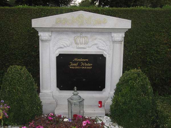 Thassos Cristallino – Anlagensteine, Steinmetzbetrieb Fritz Reuter München