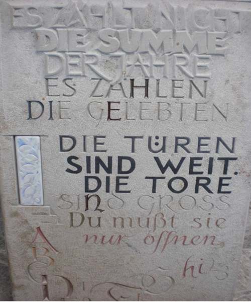 Inschrift 2 – Grabinschriften, Steinmetzbetrieb Fritz Reuter München