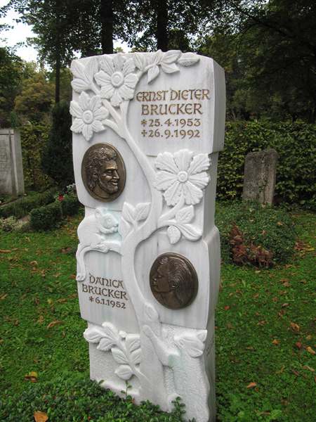 Cristallino – Reihensteine, Steinmetzbetrieb Fritz Reuter München
