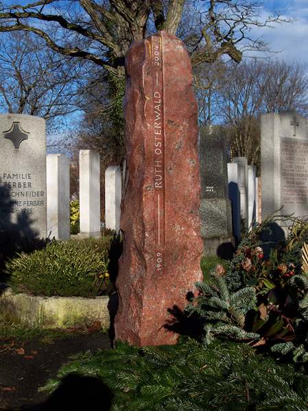 Vanga Granit – Reihensteine, Steinmetzbetrieb Fritz Reuter München